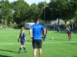 Laatste training S.K.N.W.K. JO11-1JM van seizoen 2022-2023 (partijtje tegen de ouders) (30/221)